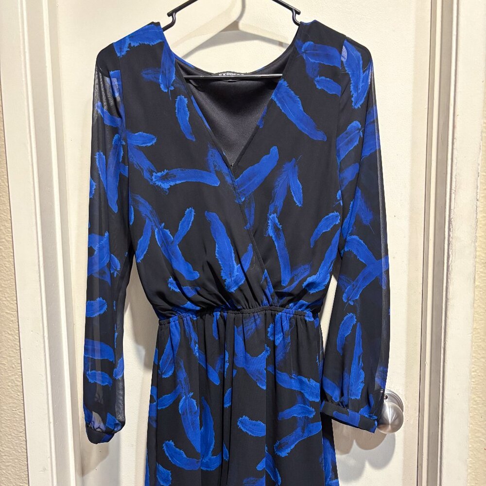 Blue Feather Pattern Long Sleeve Romper